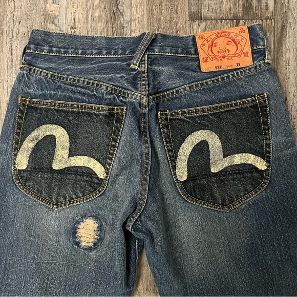 Evisu Distressed Jeans - Picture 3 of 7